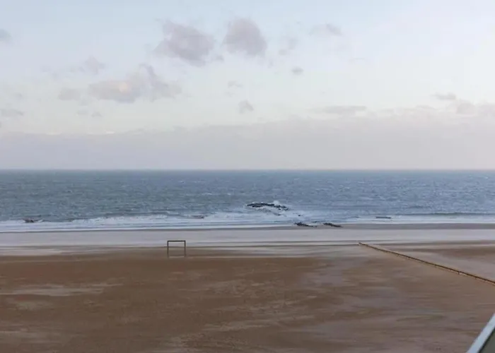 Apartment Stylish Zeedijk Sea Escape Knokke-Heist