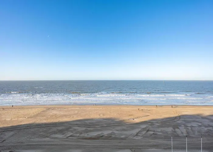 Stylish Zeedijk Sea Escape Apartament